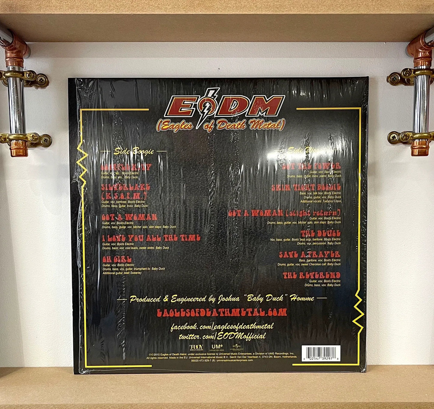 Eagles Of Death Metal – Zipper Down