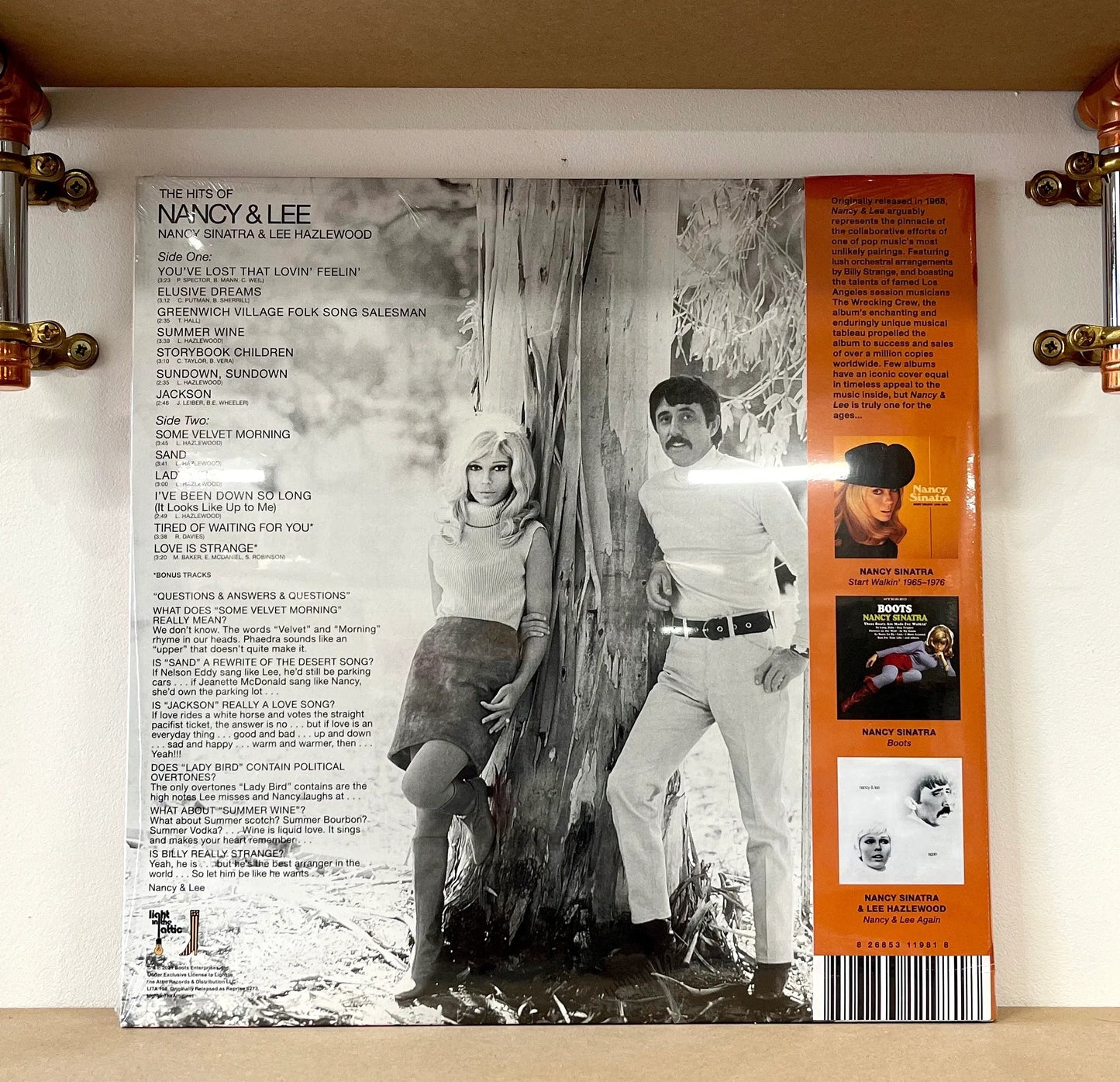 Nancy & Lee – Nancy & Lee
