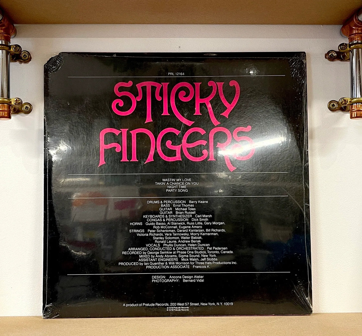 Sticky Fingers – Sticky Fingers