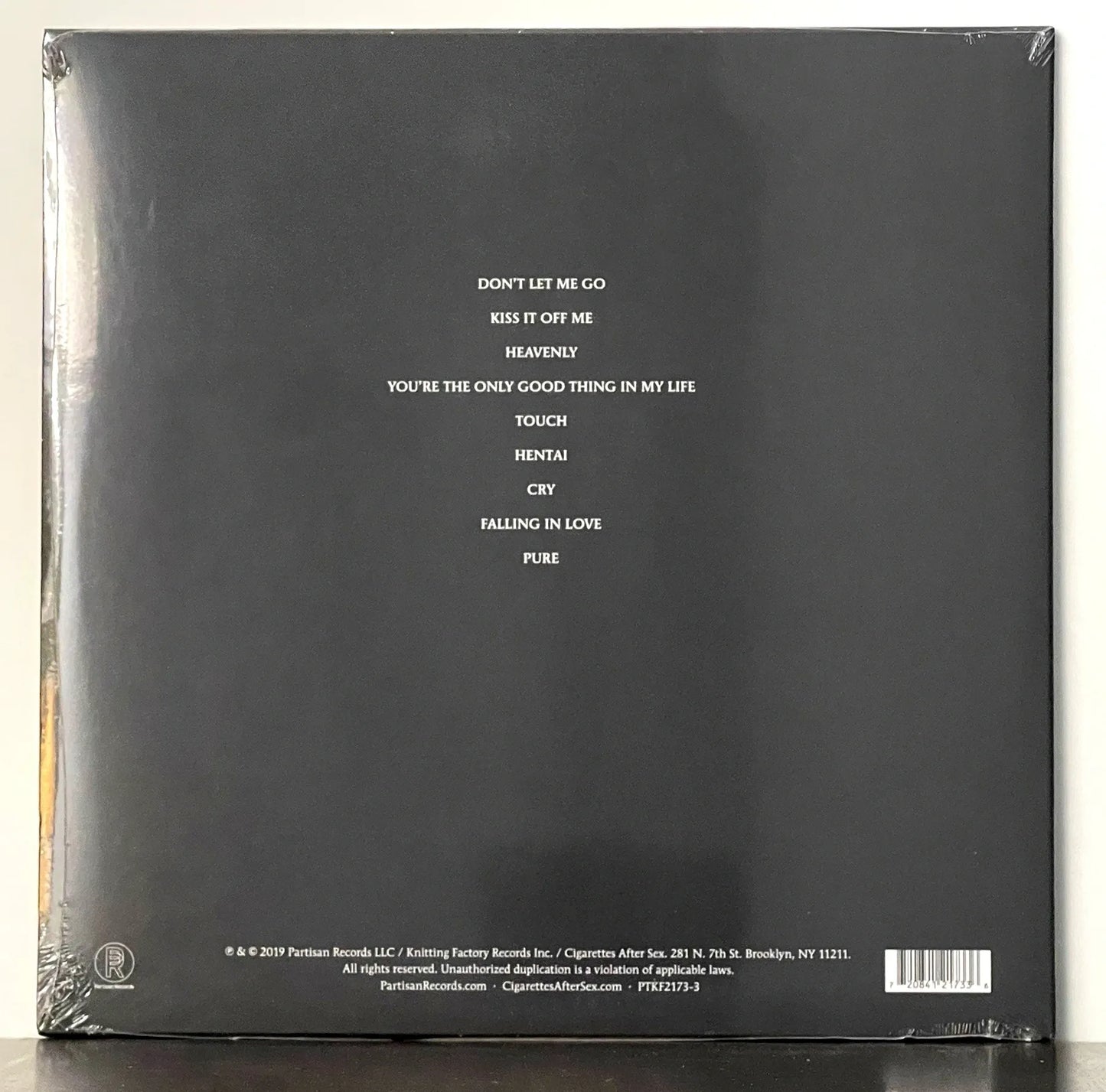 Cigarettes After Sex – Cry