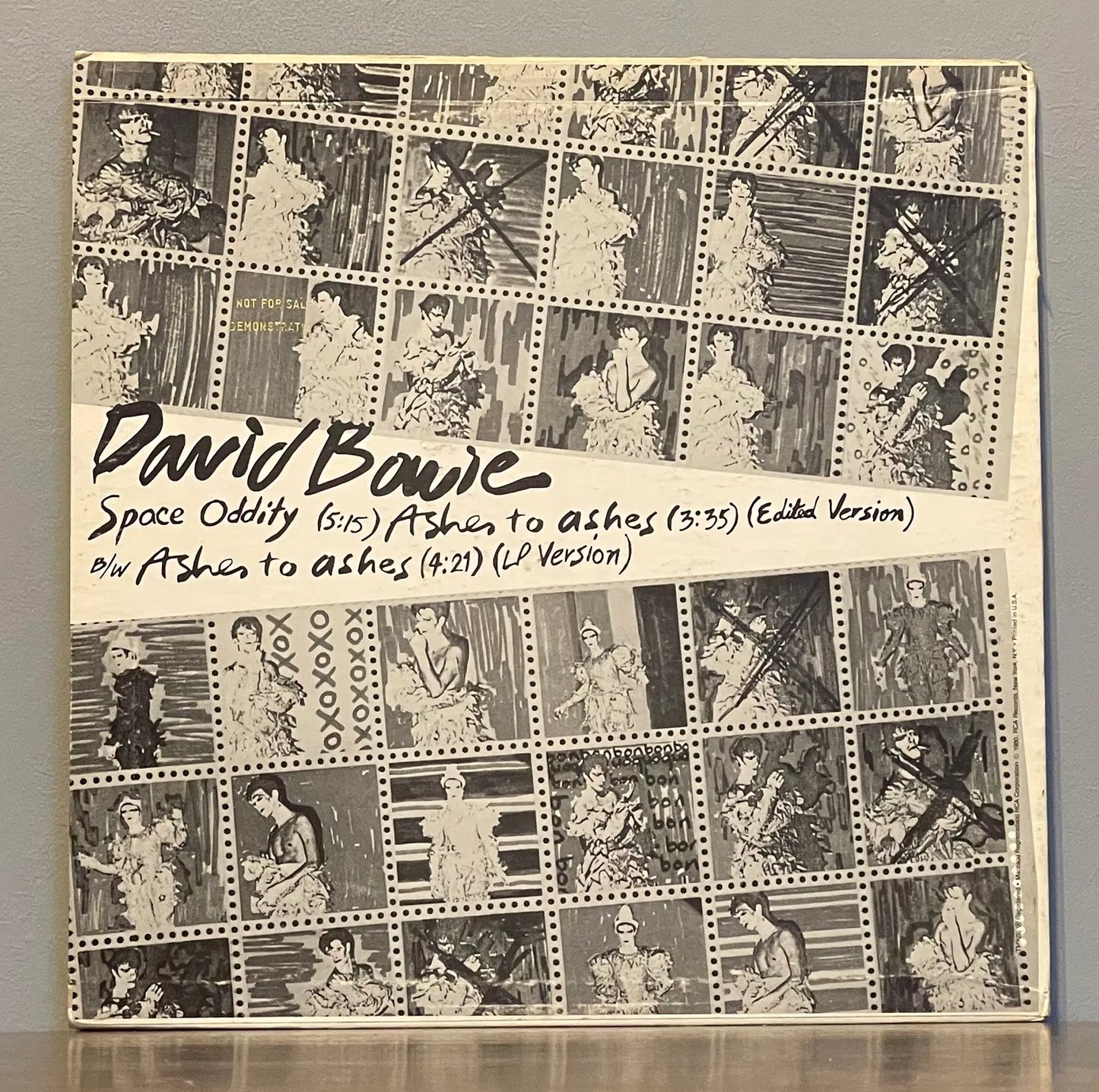 David Bowie – Ashes To Ashes
