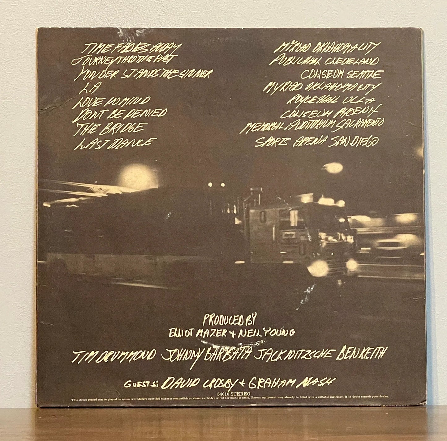 Neil Young – Time Fades Away