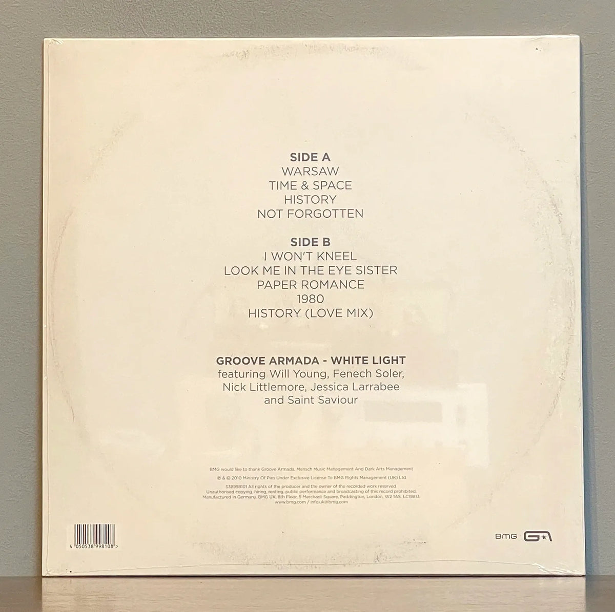 Groove Armada – White Light