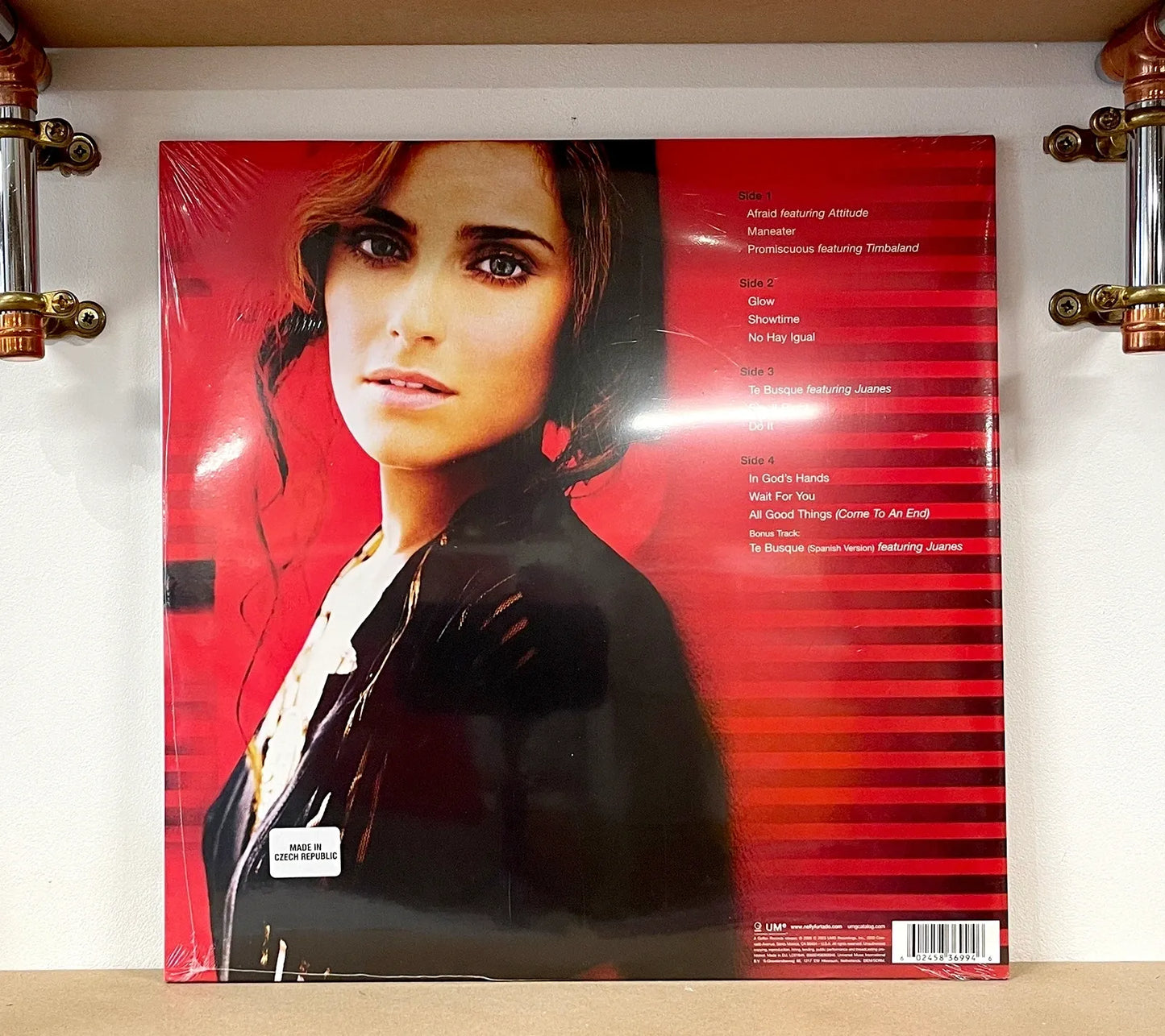 Nelly Furtado – Loose