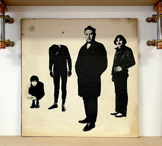 The Stranglers – Black And White