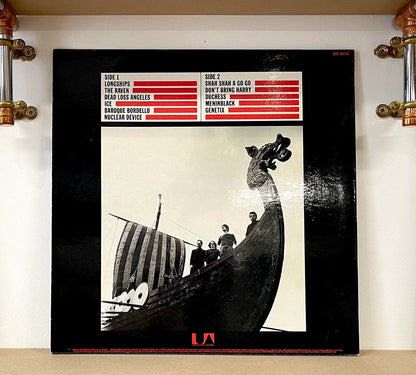 The Stranglers – The Raven