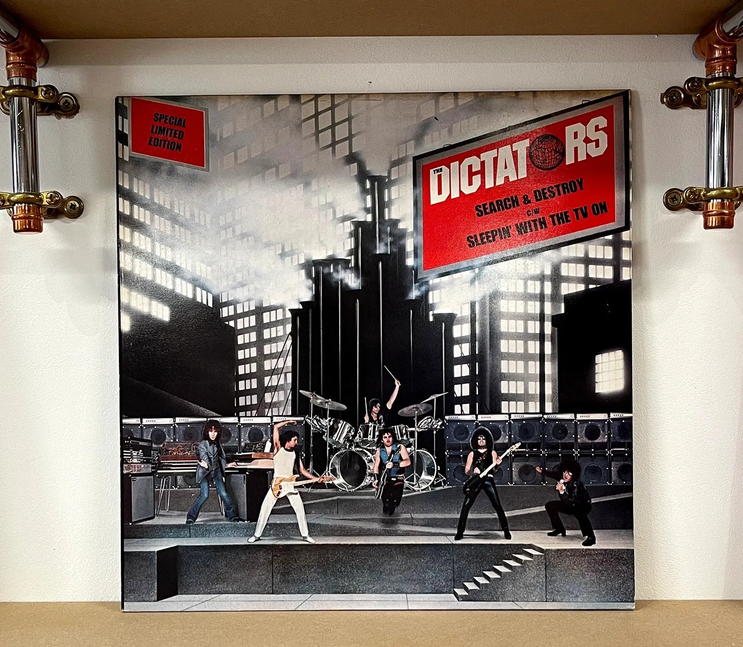 The Dictators – Search & Destroy / Sleepin' With The TV On