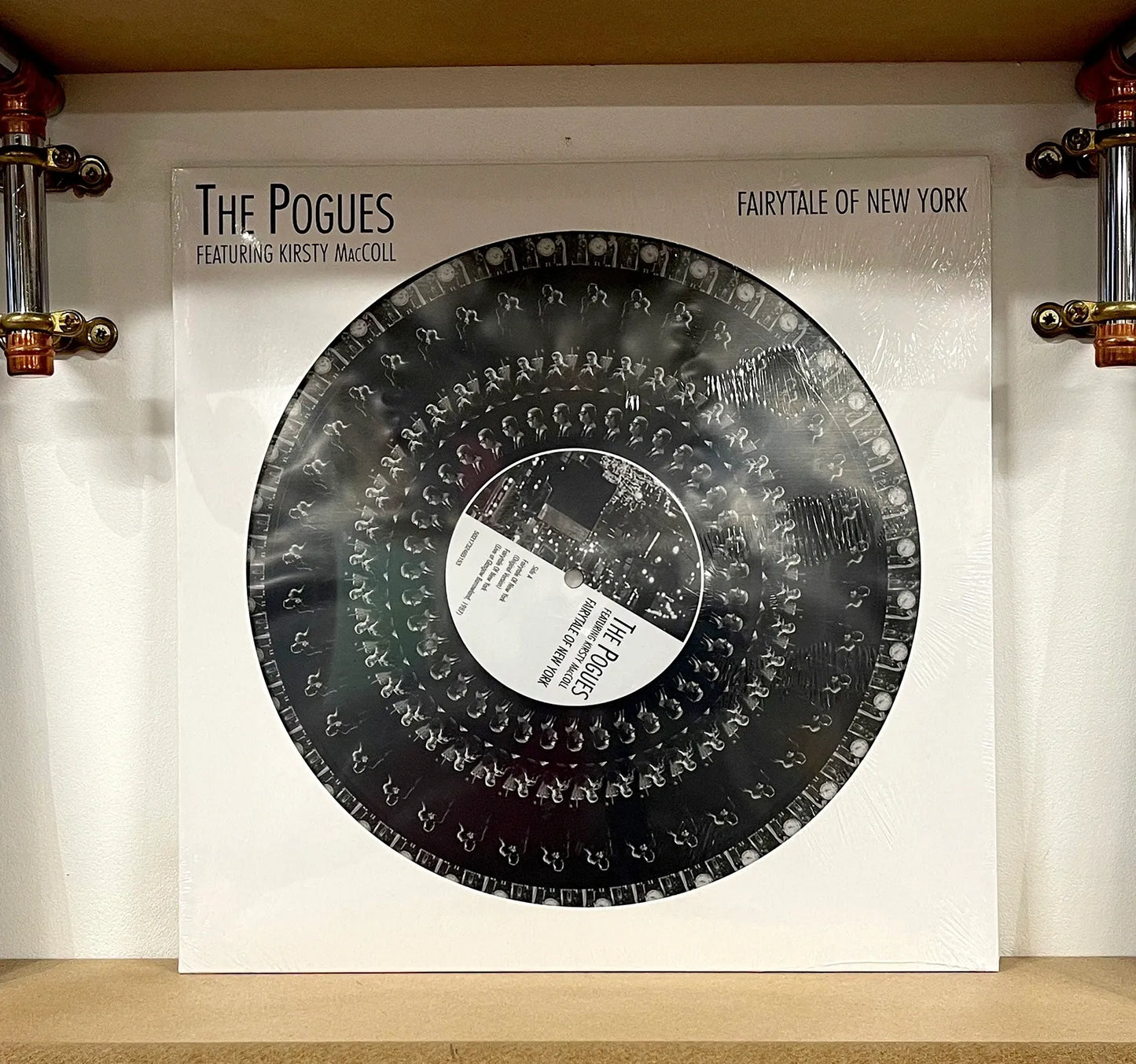 The Pogues Featuring Kirsty MacColl – Fairytale Of New York