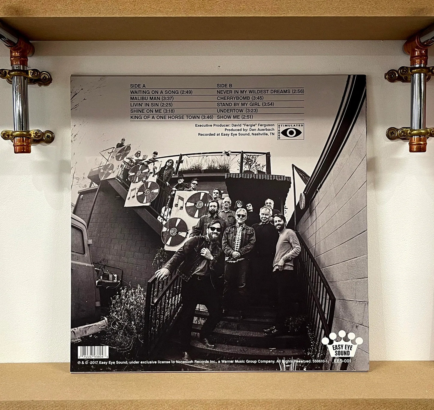 Dan Auerbach – Waiting On A Song
