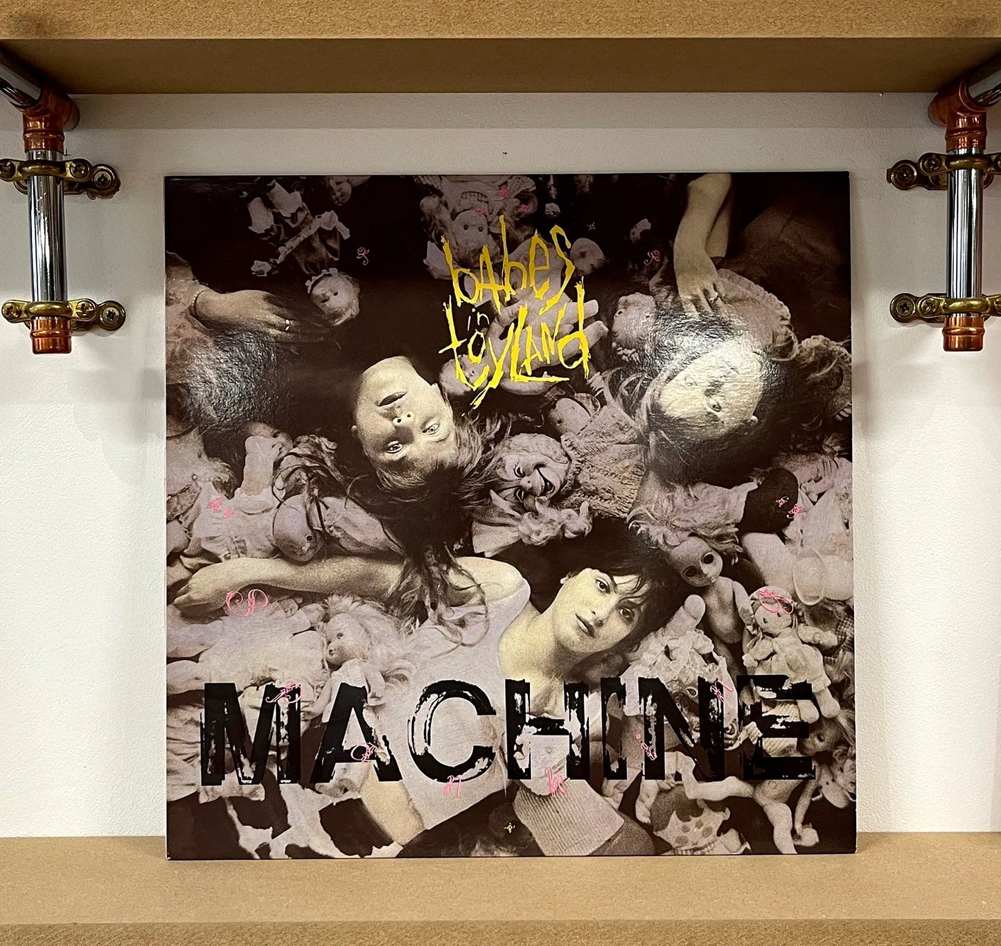 Babes In Toyland – Spanking Machine