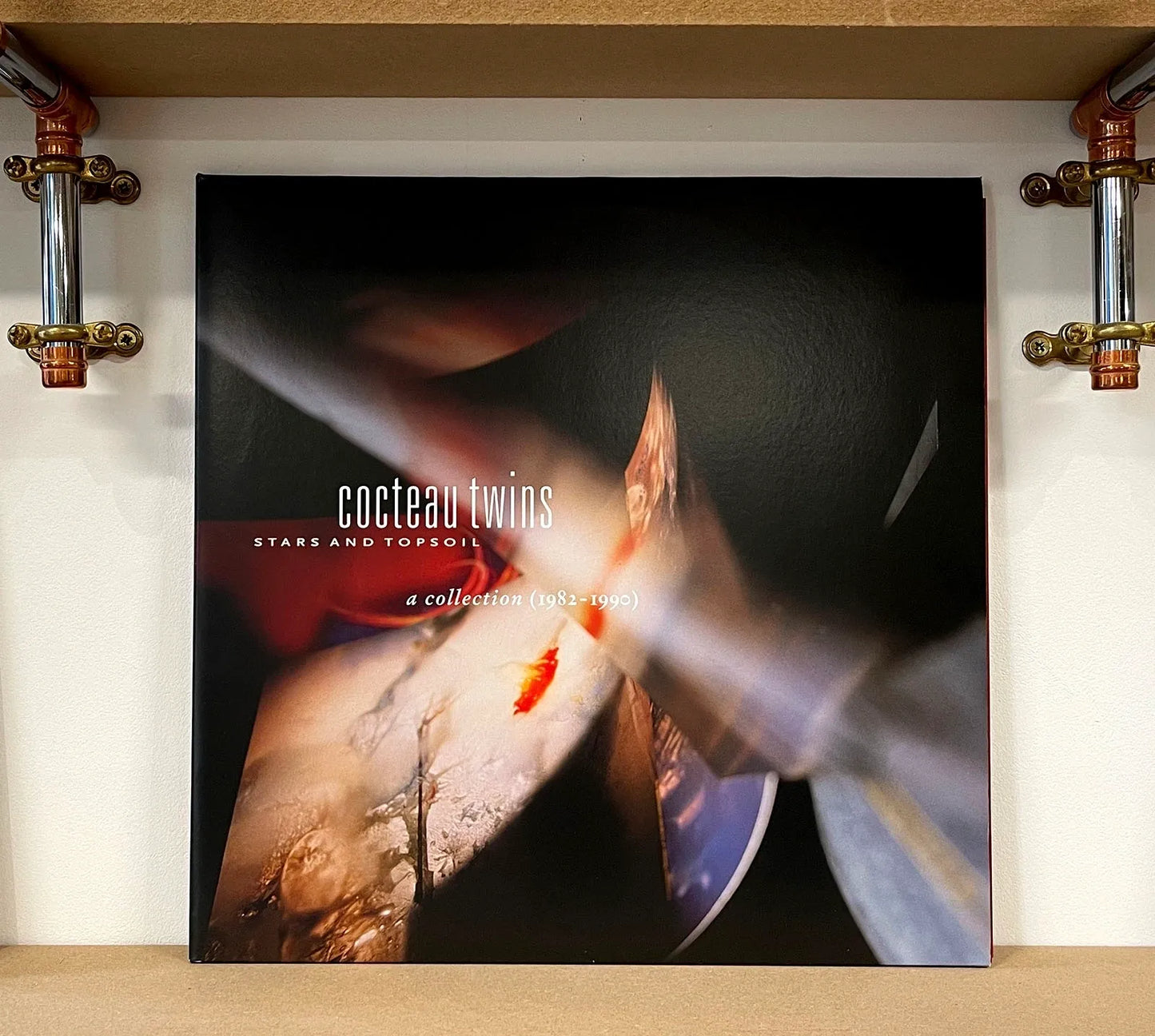 Cocteau Twins – Stars And Topsoil - A Collection (1982-1990)
