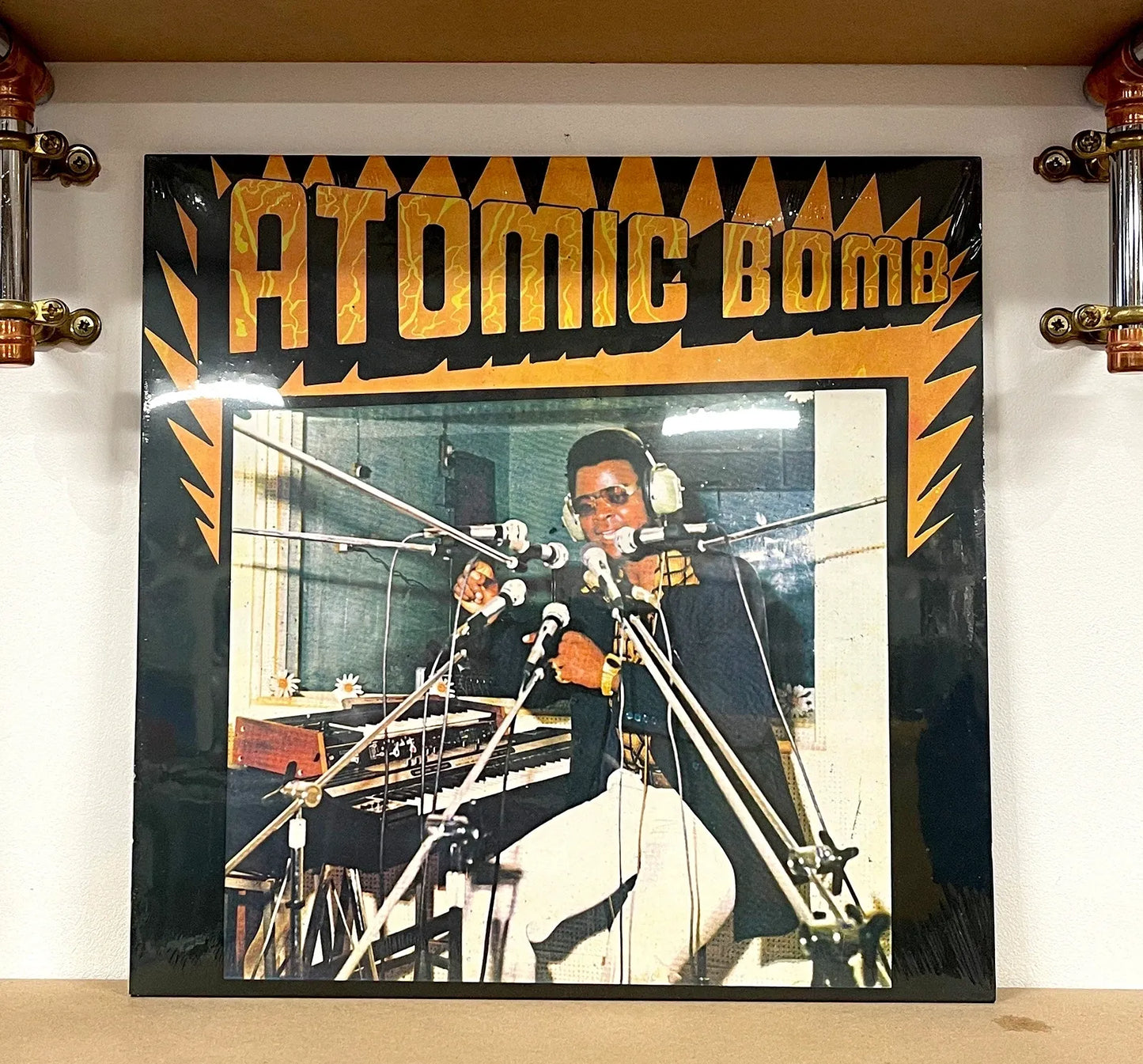 William Onyeabor – Atomic Bomb