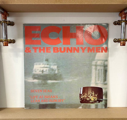 Echo & The Bunnymen – Seven Seas "Life At Brian's - Lean And Hungry"