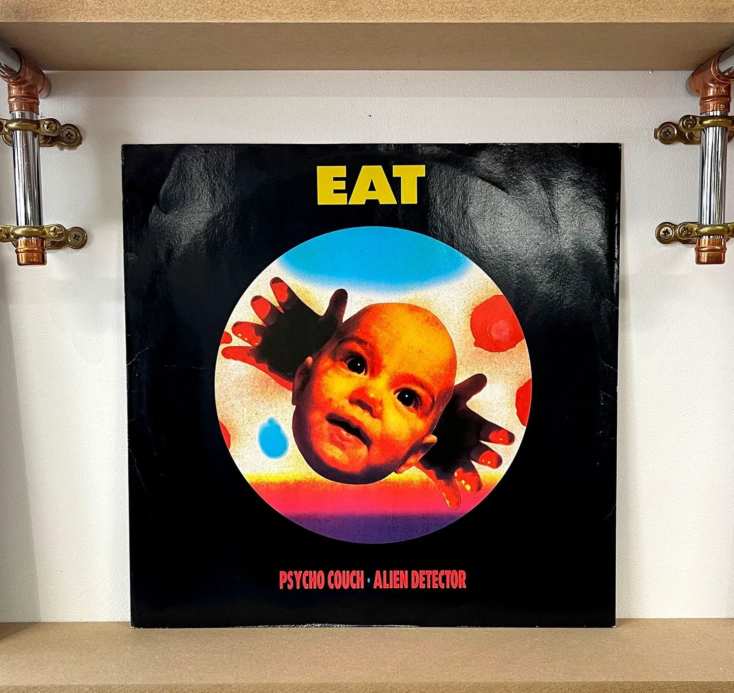 Eat – Psycho Couch / Alien Detector