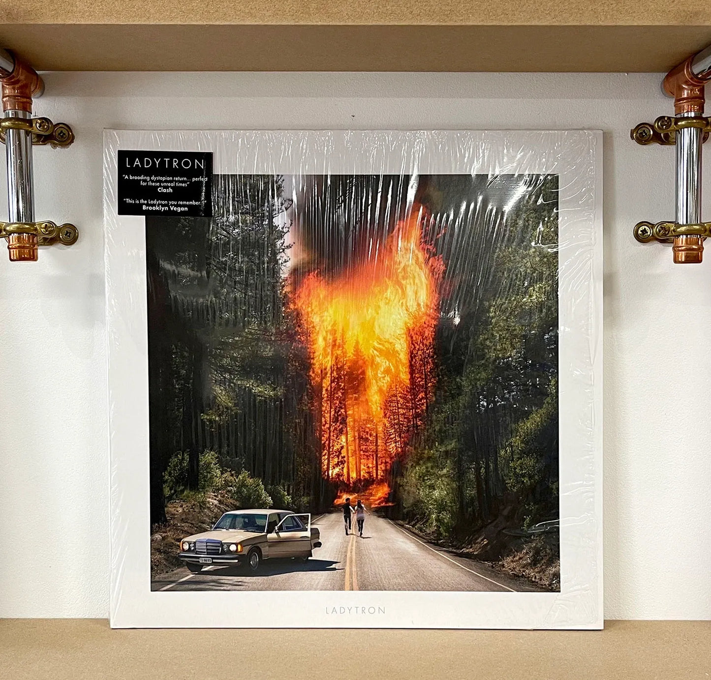Ladytron – Ladytron