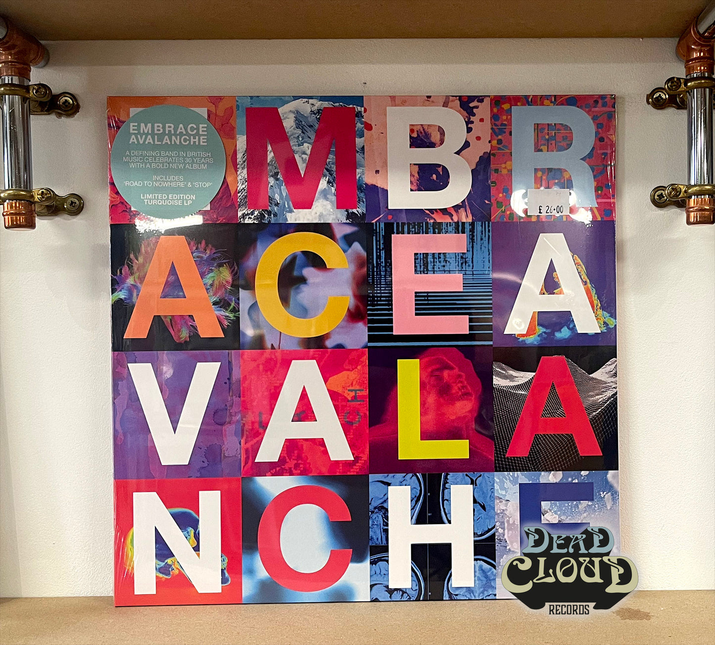 Embrace – Avalanche