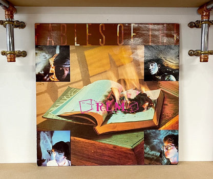 R.E.M. – Fables Of The Reconstruction / Reconstruction Of The Fables