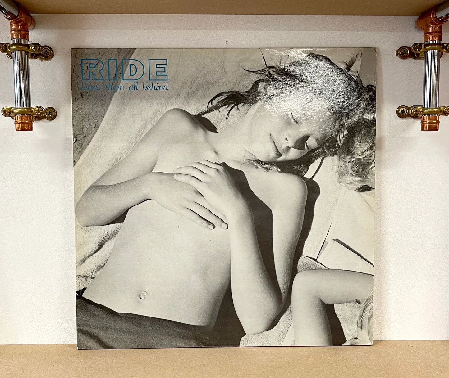 Ride – Leave Them All Behind