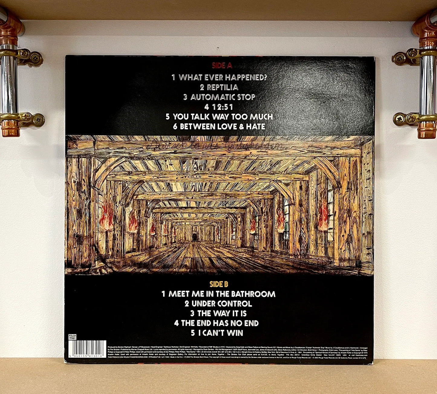 The Strokes – Room On Fire