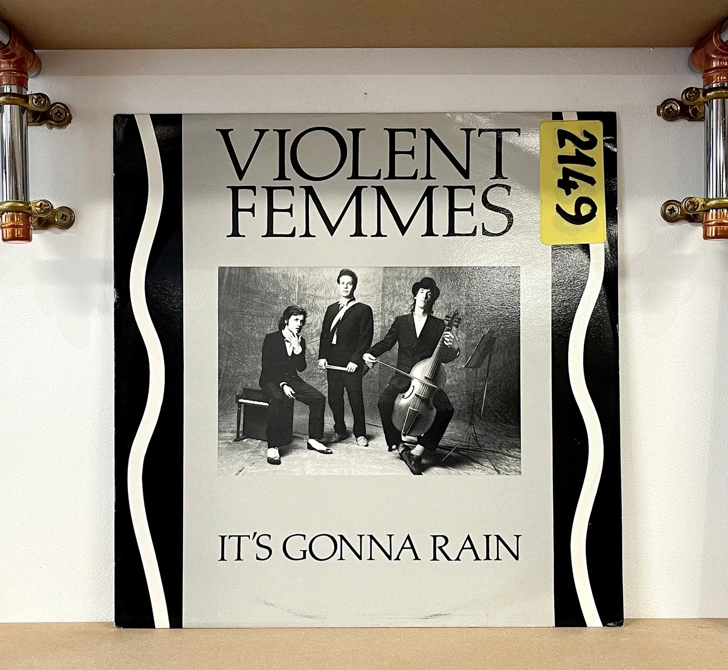 Violent Femmes – It's Gonna Rain