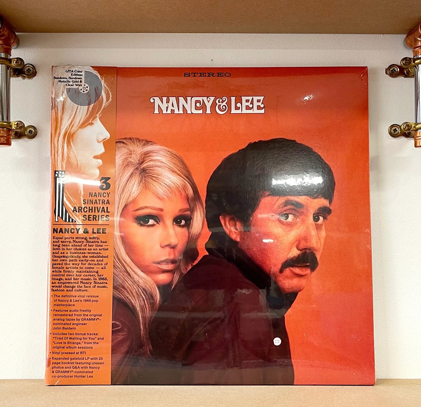 Nancy & Lee – Nancy & Lee