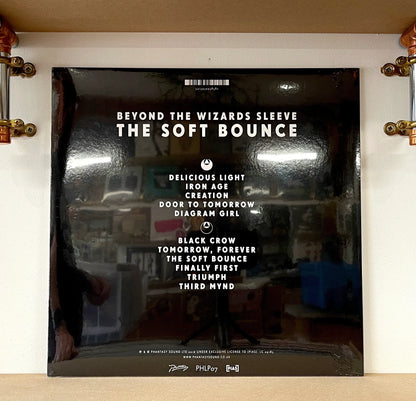 Beyond The Wizards Sleeve – The Soft Bounce