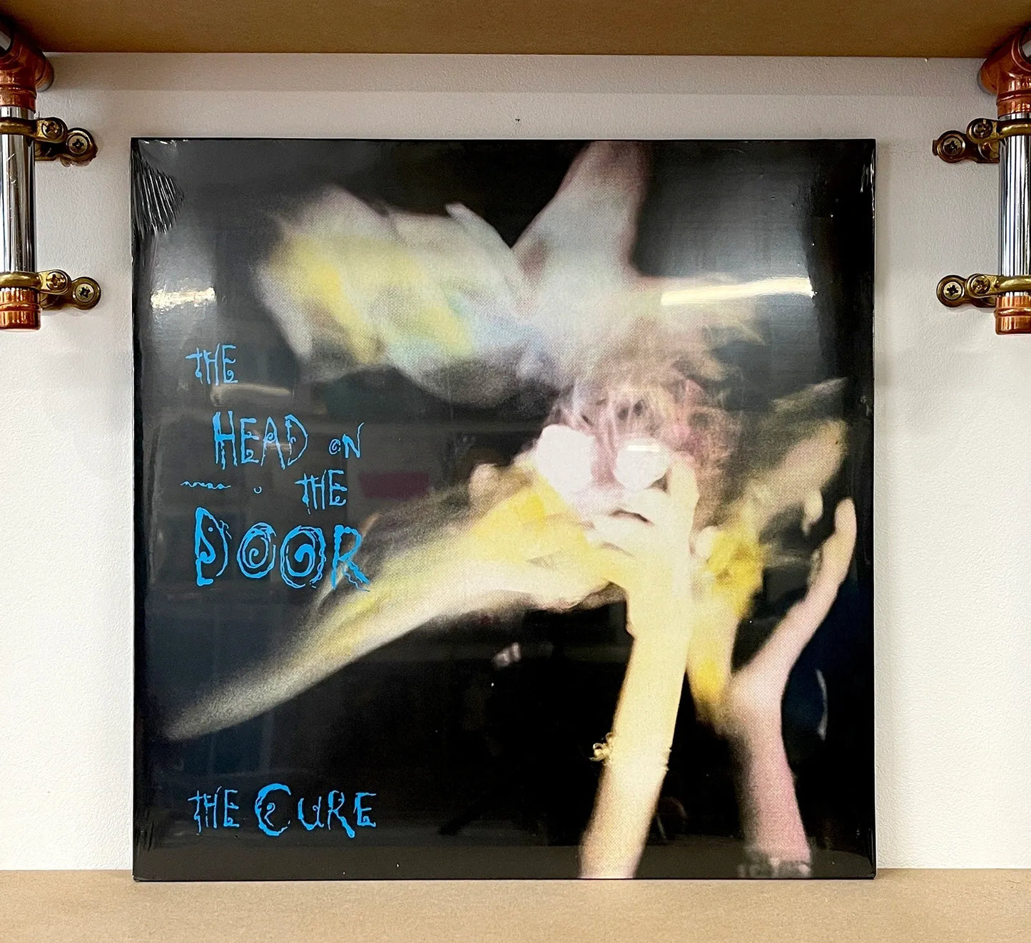The Cure – The Head On The Door