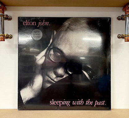 Elton John – Sleeping With The Past