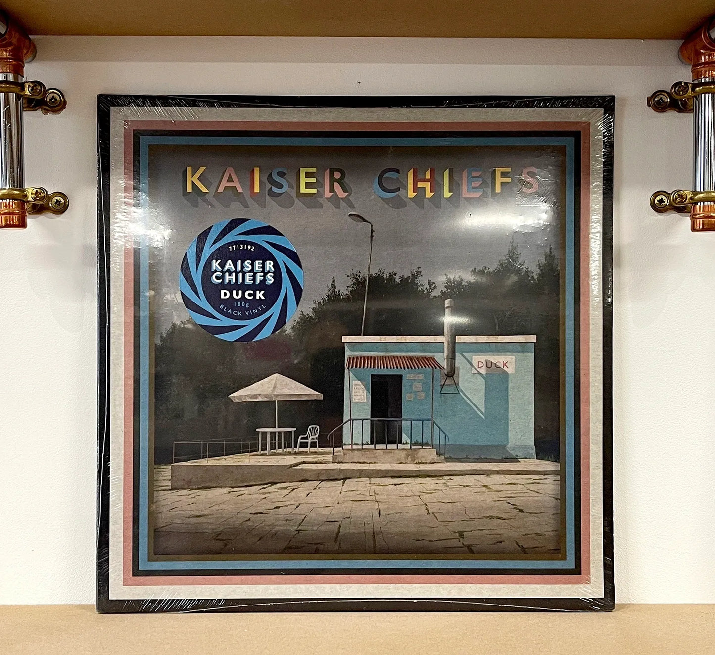 Kaiser Chiefs – Duck