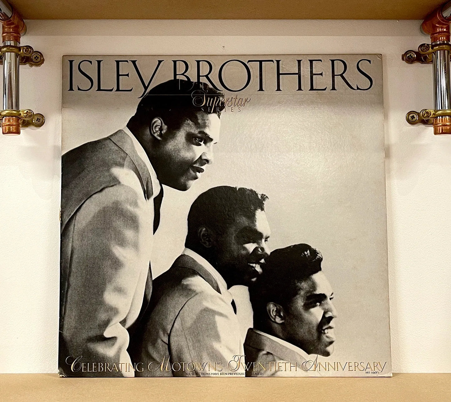 Isley Brothers – Isley Brothers