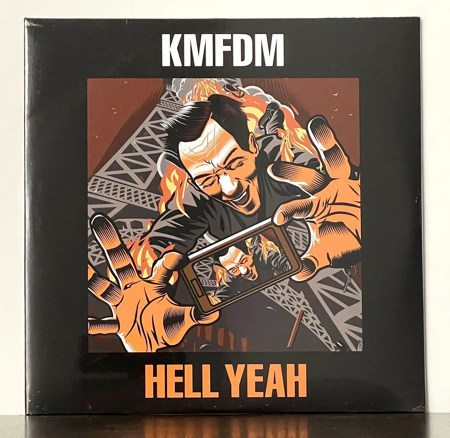 KMFDM – Hell Yeah