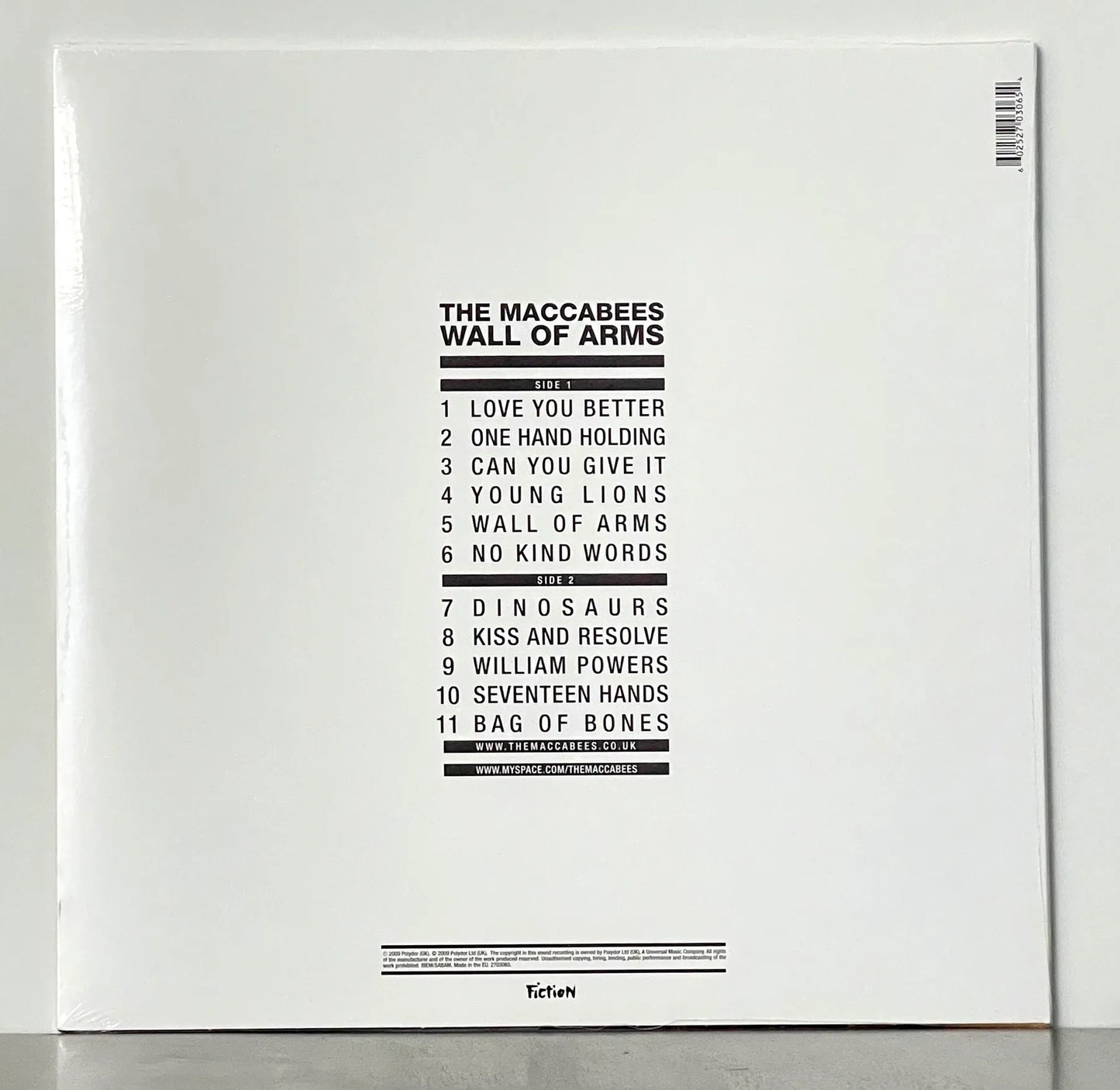 The Maccabees - Wall of Arms