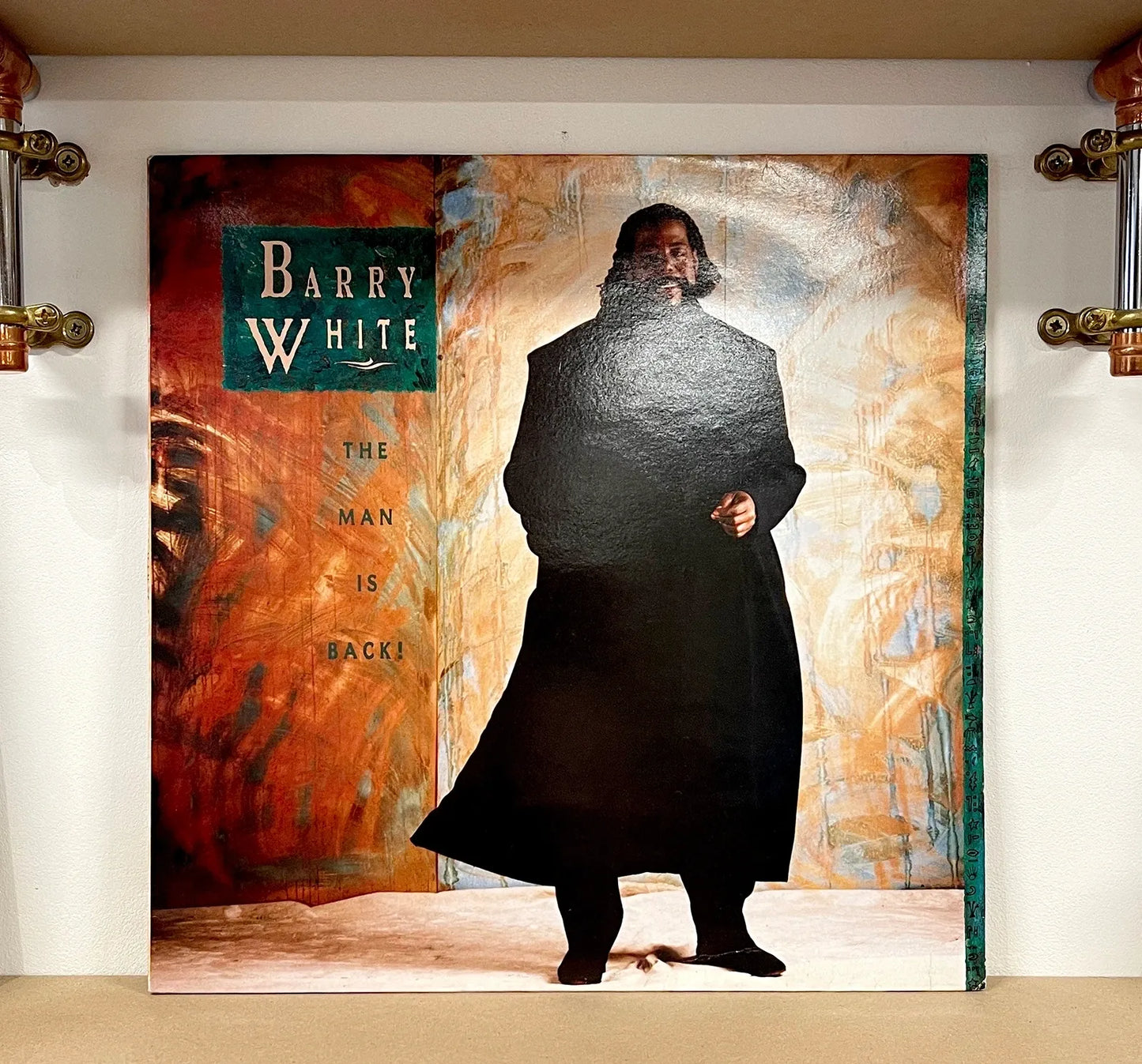 Barry White – Barry White: The Man Is Back!