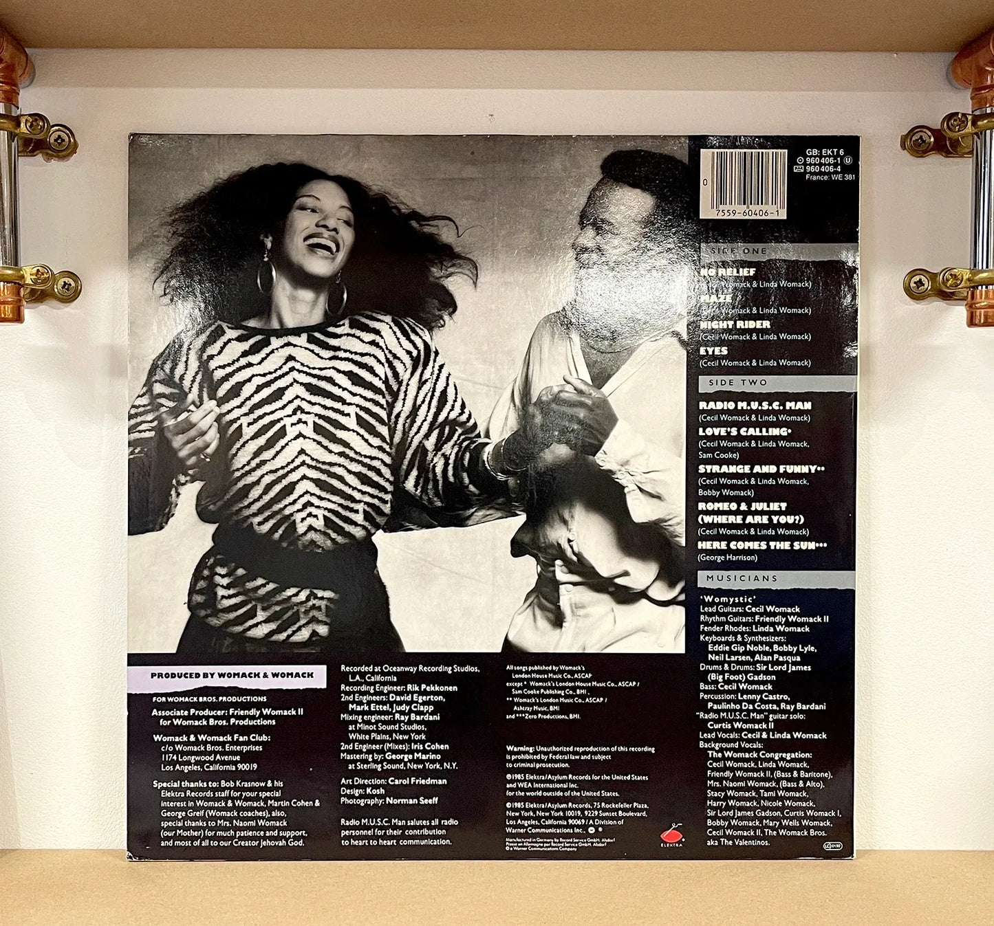 Womack & Womack – Radio M.U.S.C. Man