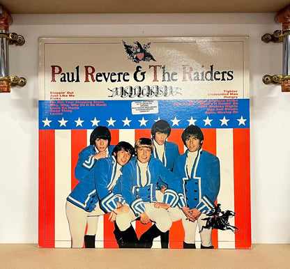 Paul Revere & The Raiders – Kicks