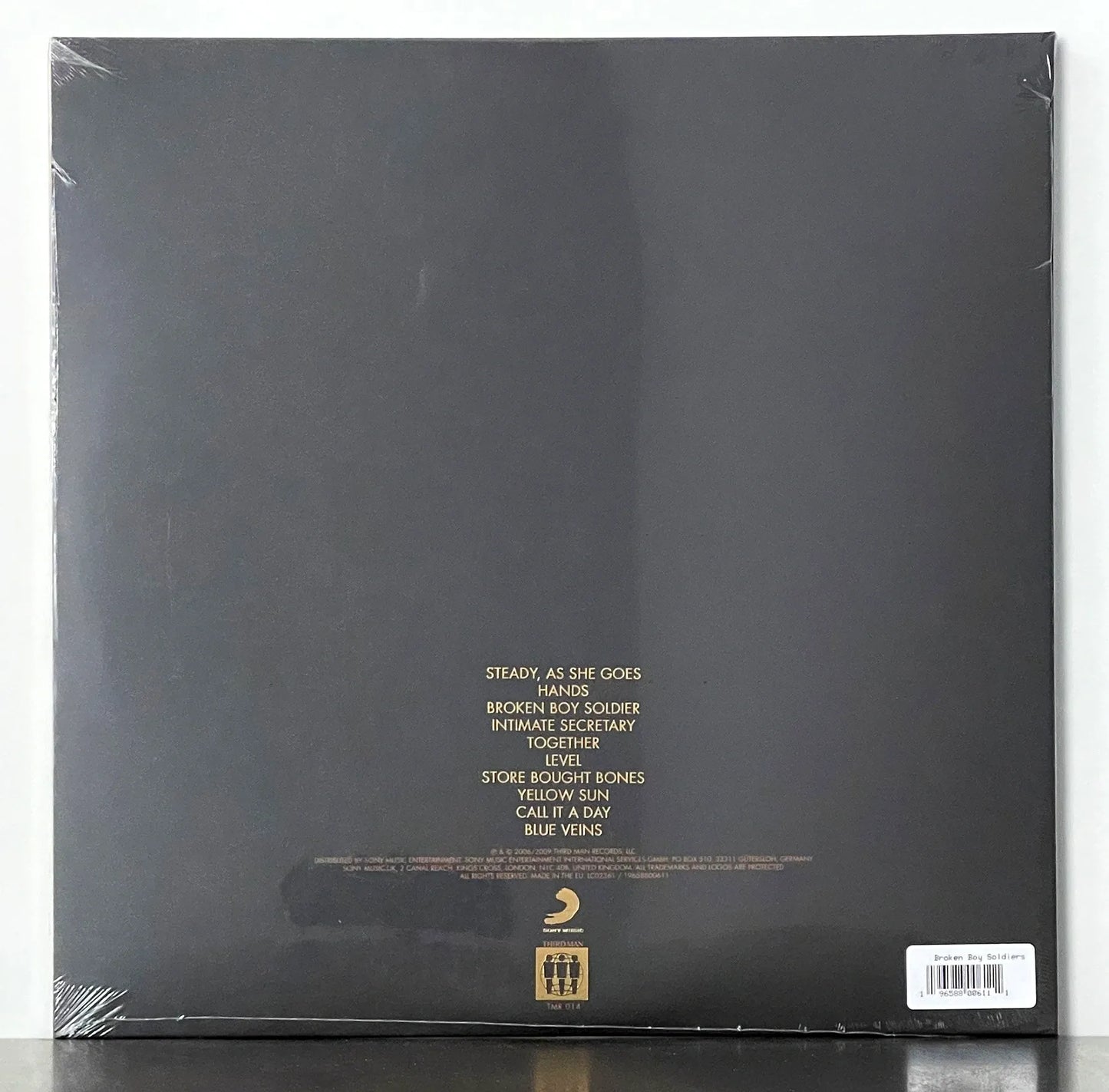 The Raconteurs – Broken Boy Soldiers