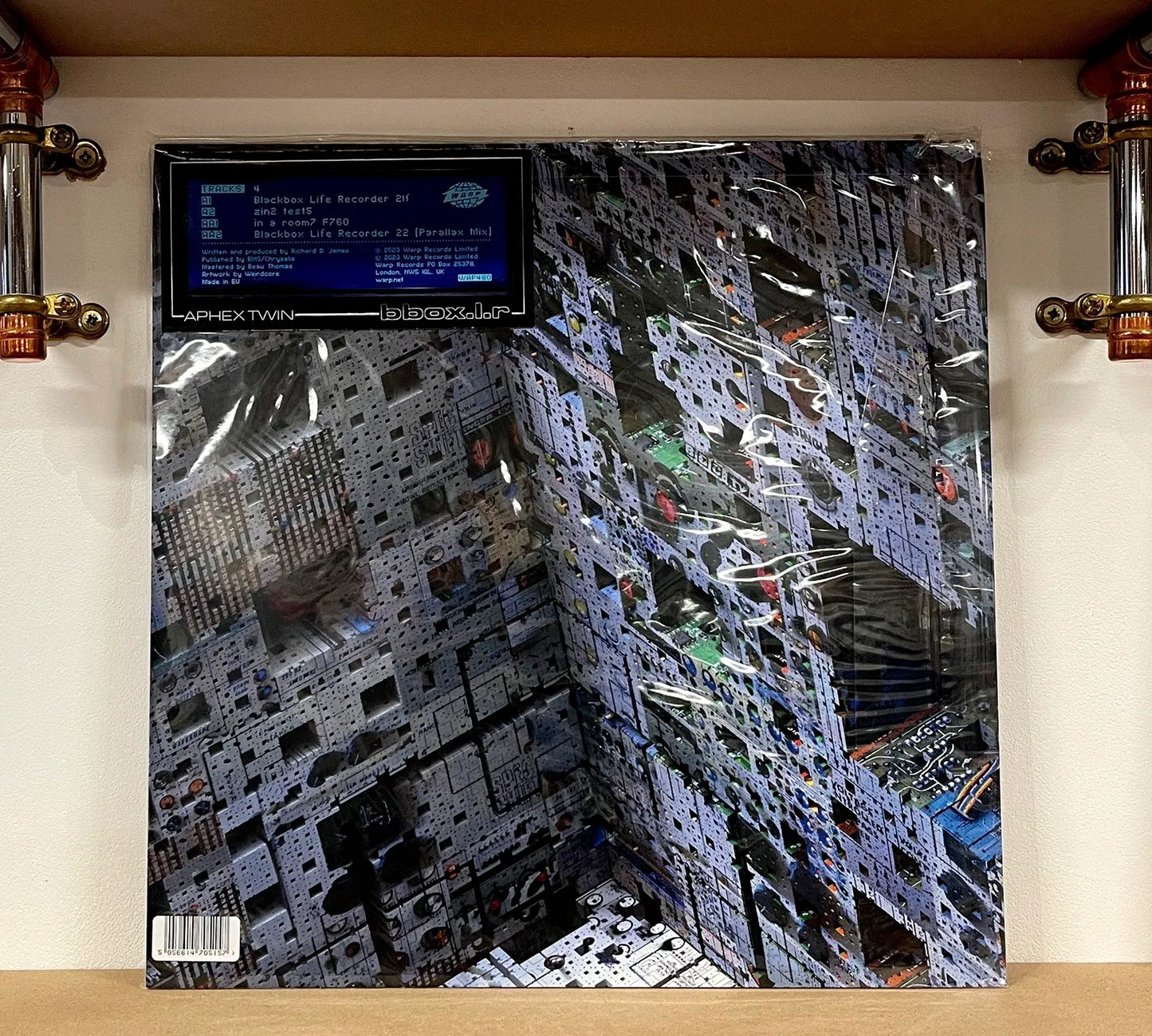 Aphex Twin – Blackbox Life Recorder 21f / In A Room7 F760