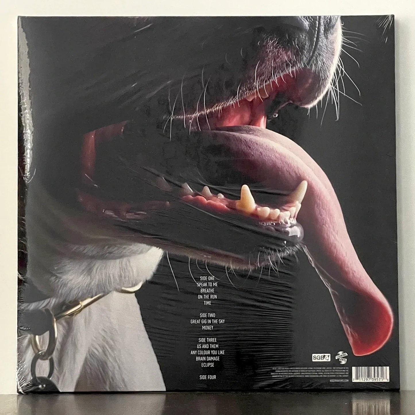 Roger Waters – The Dark Side Of The Moon Redux