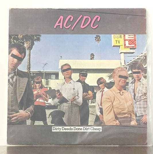 AC/DC – Dirty Deeds Done Dirt Cheap
