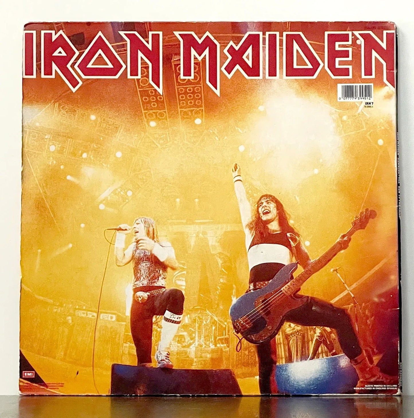 Iron Maiden – Running Free · Run To The Hills