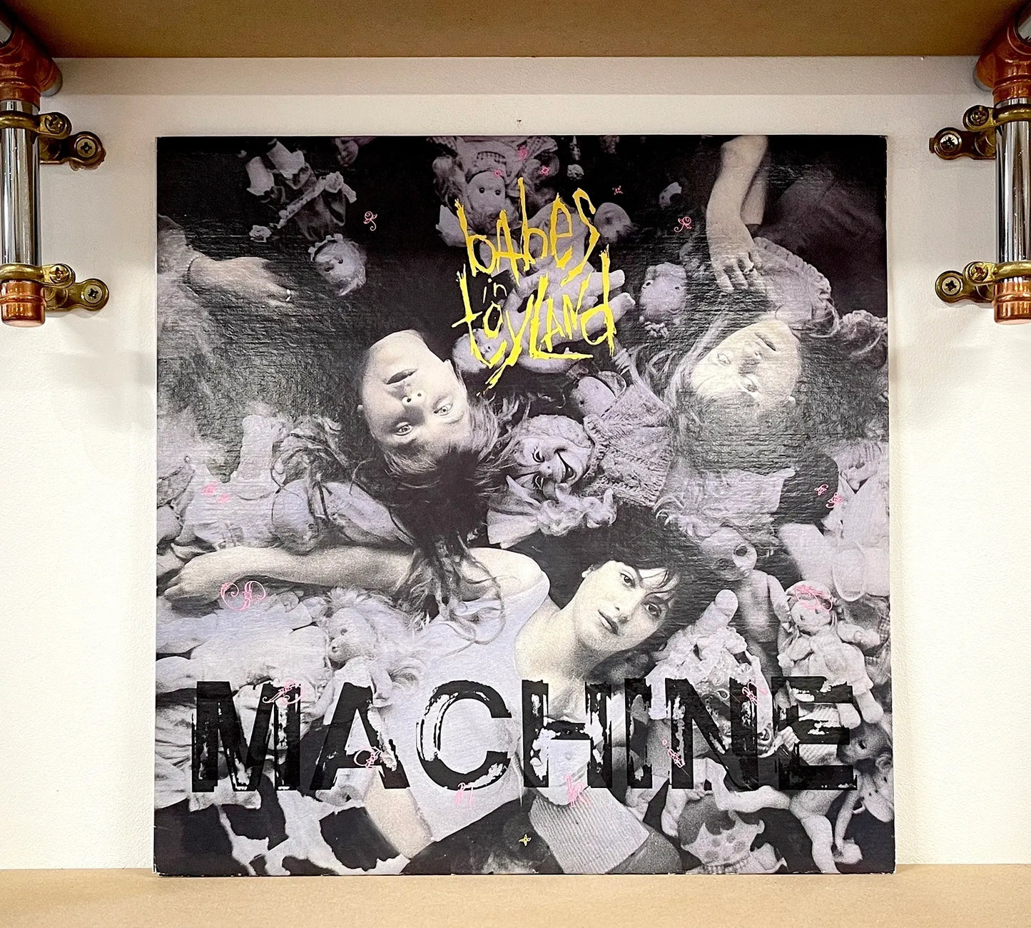 Babes In Toyland – Spanking Machine