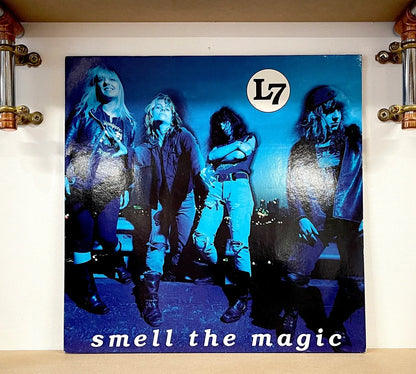 L7 – Smell The Magic