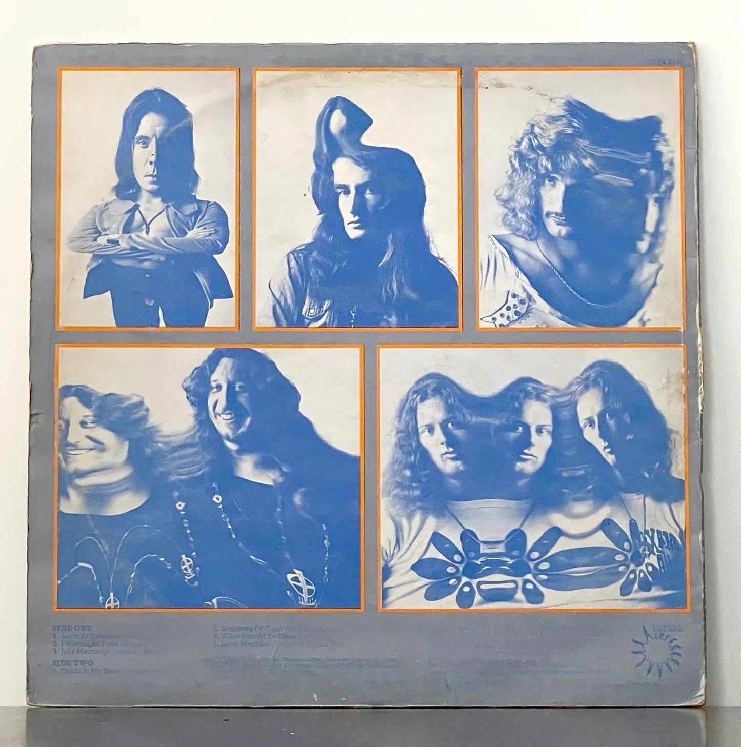Uriah Heep – Look At Yourself
