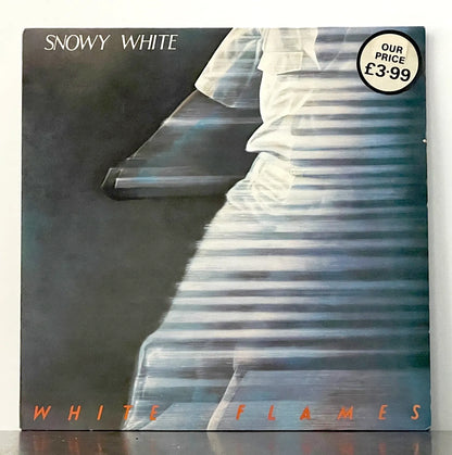 Snowy White – White Flames