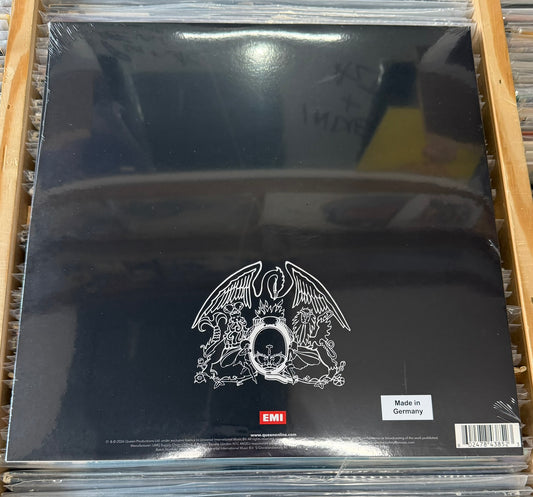 Queen - II
