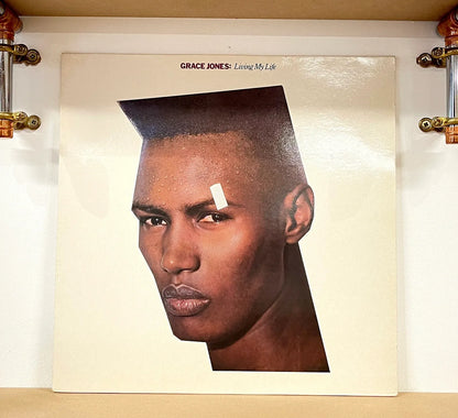 Grace Jones – Living My Life