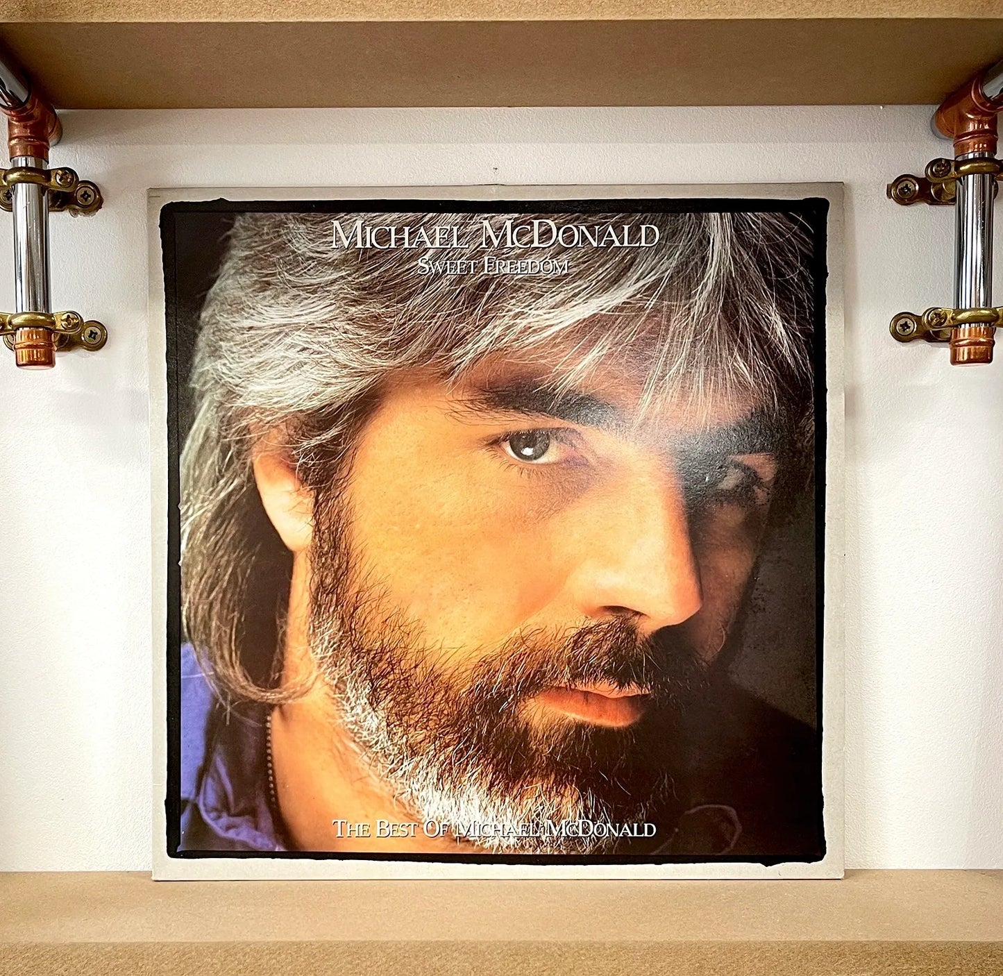Michael McDonald – Sweet Freedom (The Best Of Michael McDonald)
