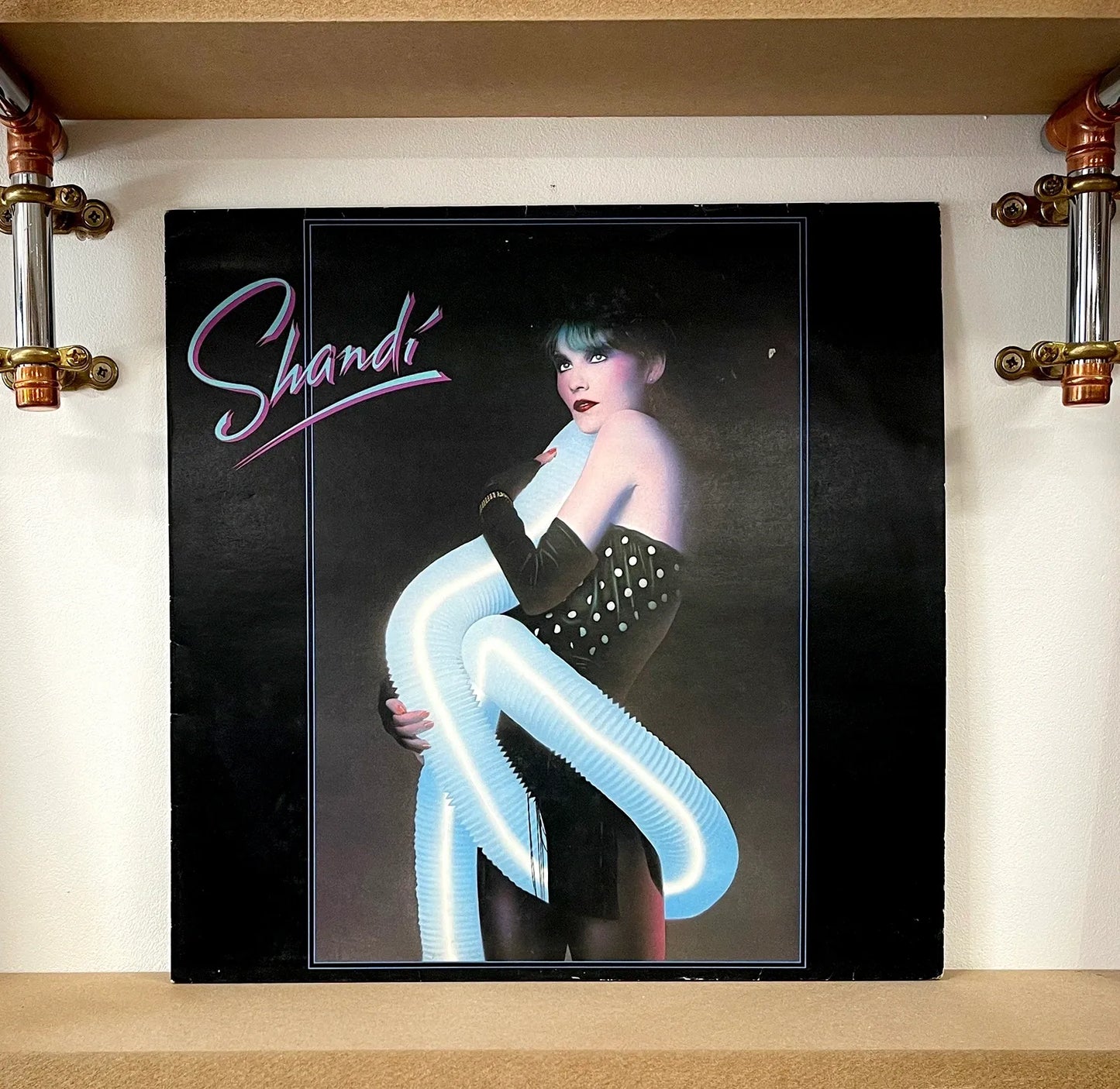 Shandi – Shandi