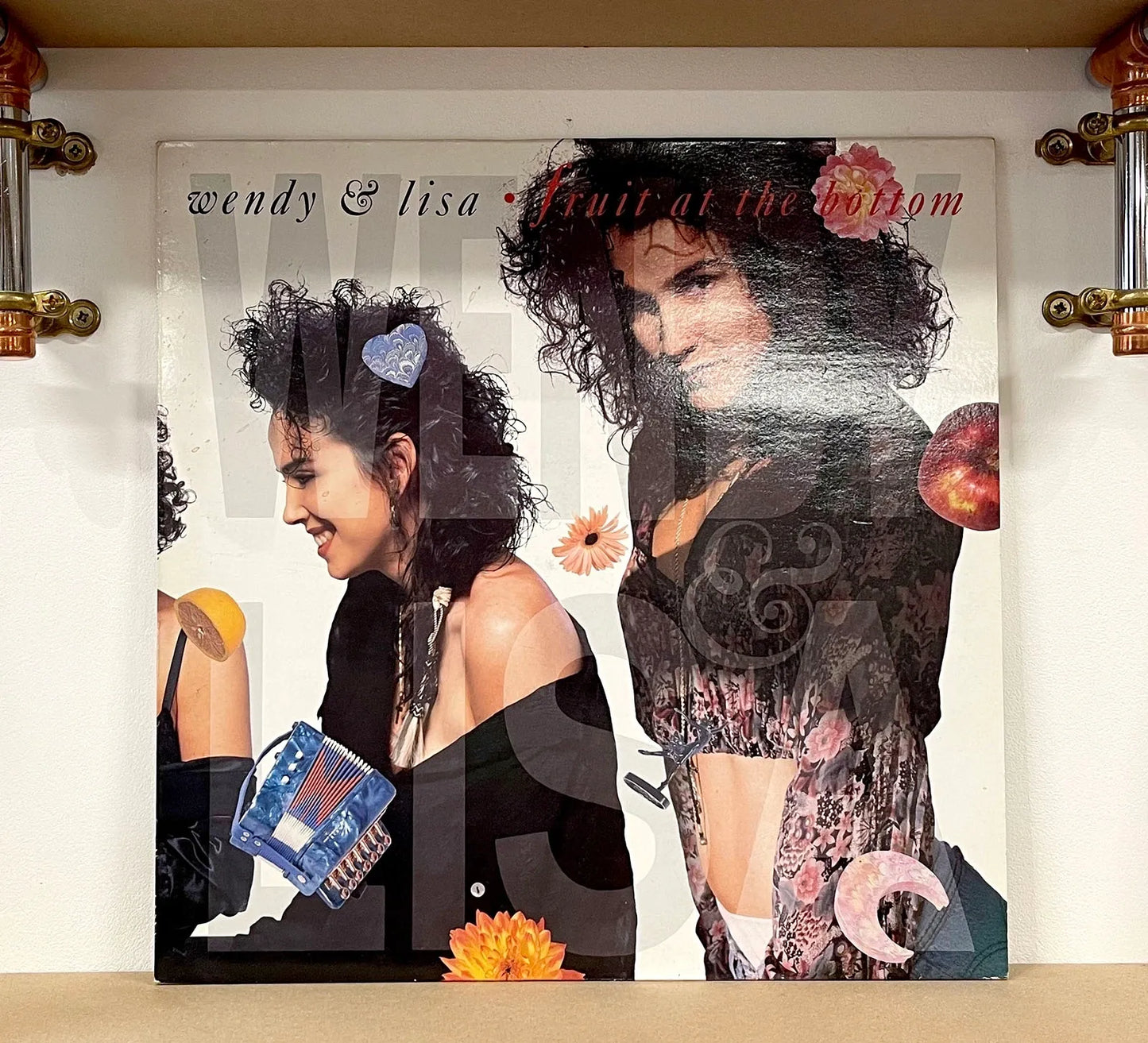 Wendy & Lisa – Fruit At The Bottom