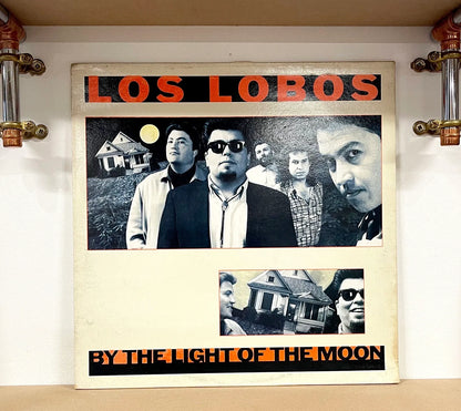 Los Lobos – By The Light Of The Moon